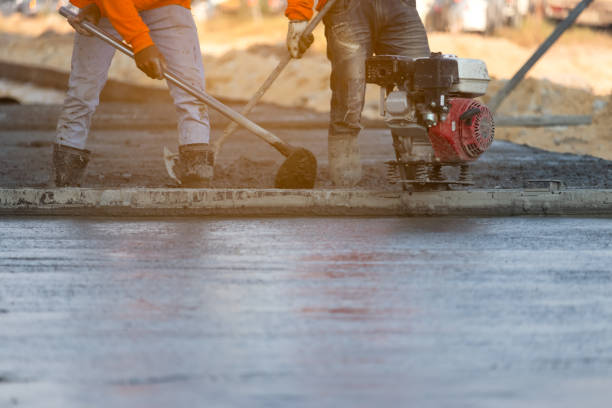 Best Custom Concrete Contractor  in Oakville, MO